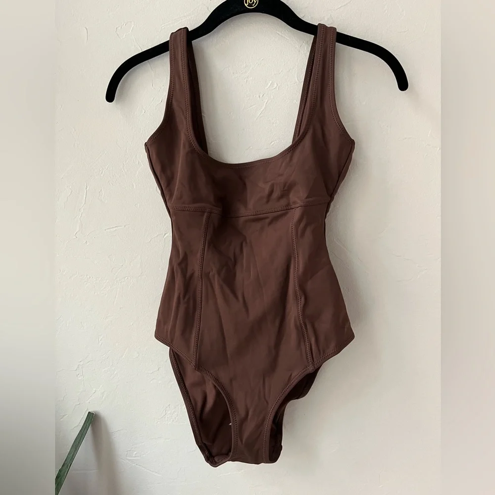 🤎SKIMS SWIM SCULPTING TANK SWIMSUIT ONE PIECE IN COCOA XXS